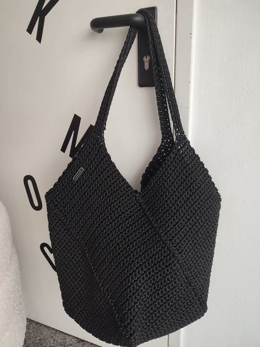 Große gehäkelte Tasche – Schwarz