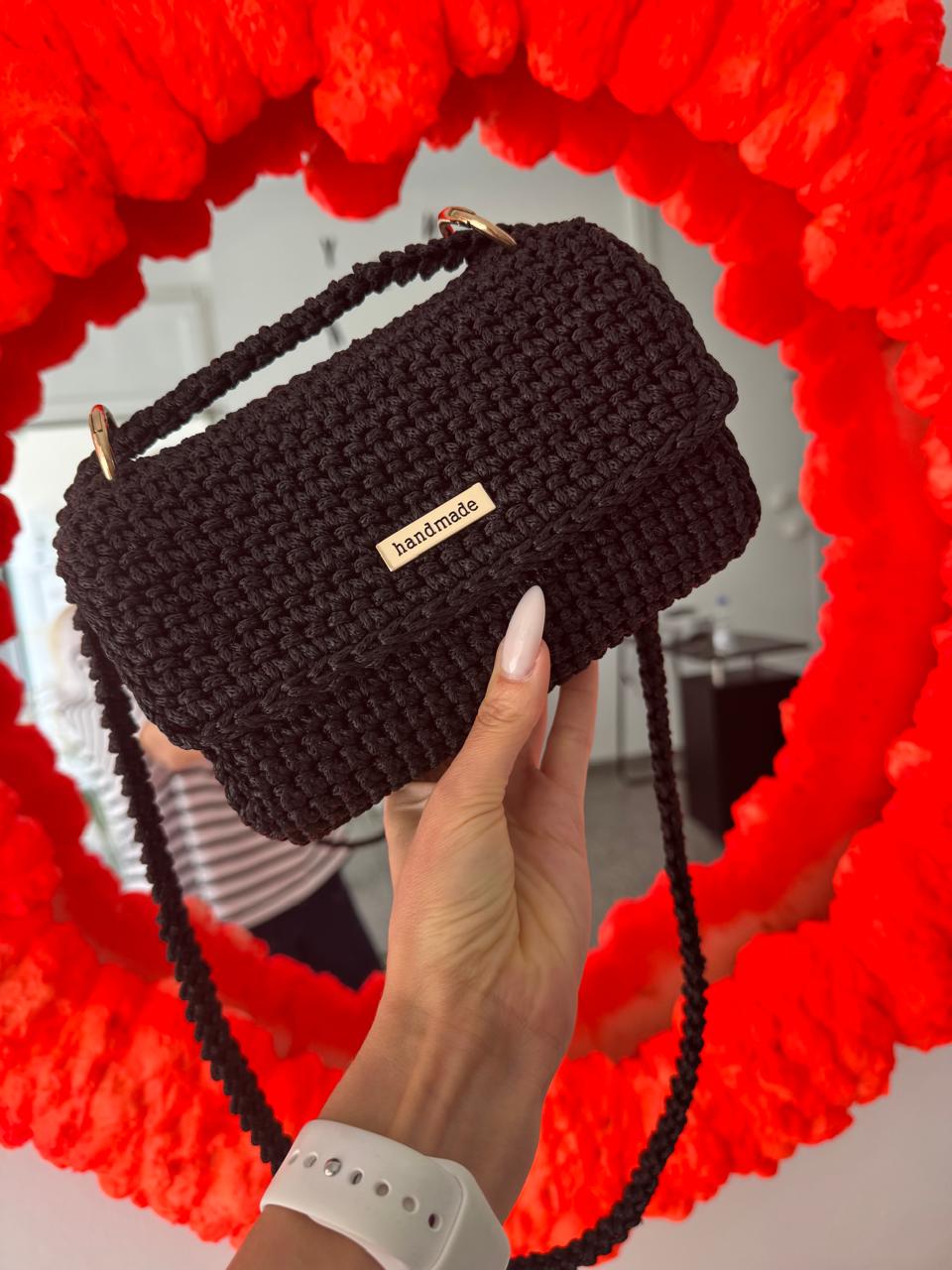 „Mini Black“ – eine Kombination aus Stil und Handwerkskunst