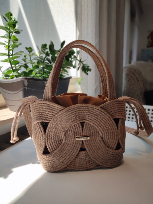 Tasche aus Baumwollkordel beige